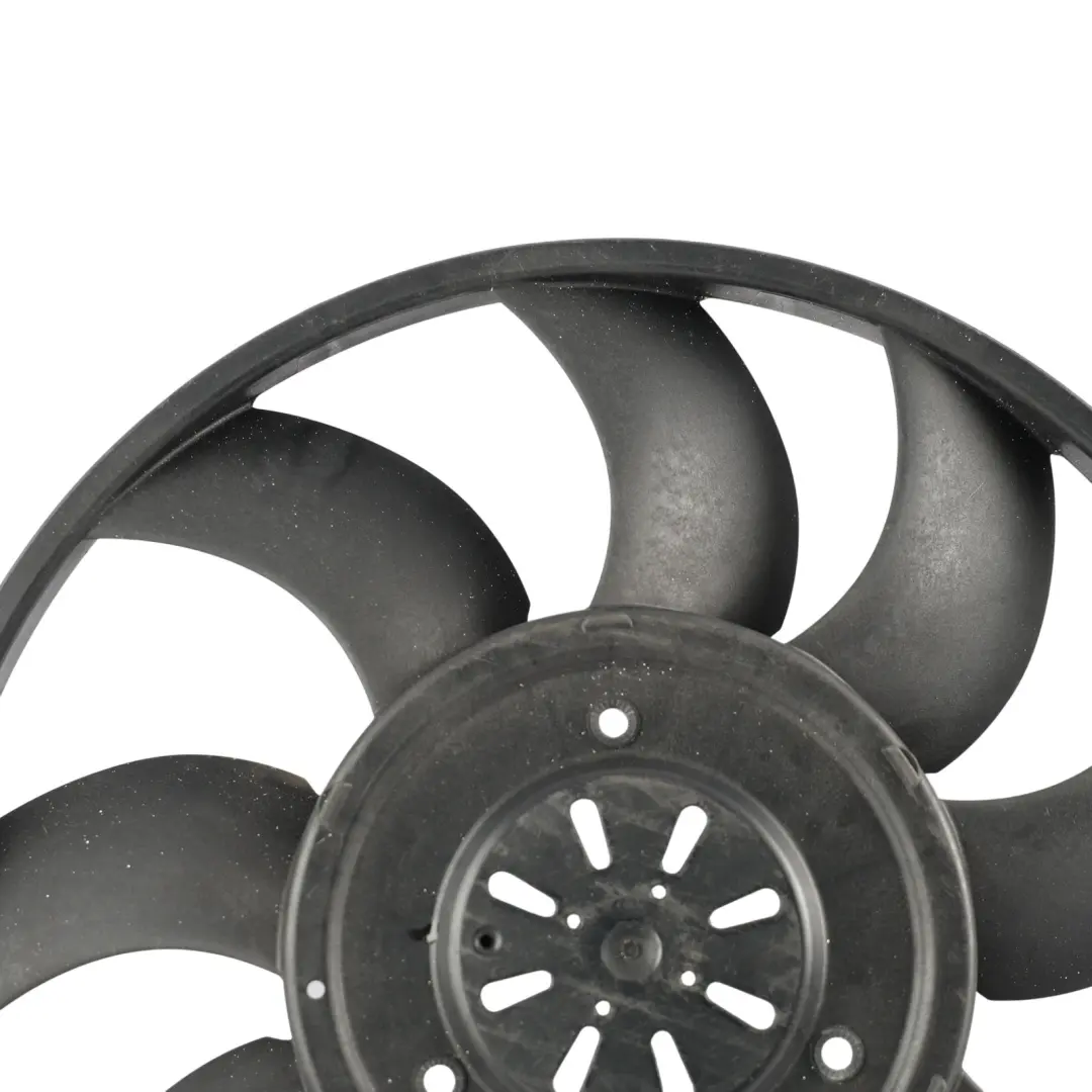 Cache Ventilateur Radiateur Gauche pour Audi A6 C7 à propos du numéro de pièce 4H0959455AD Audi A6 C7 Cache Ventilateur Radiateur Gauche - SKU 4H0959455AD-1 - Numéro de pièce 4H0959455AD