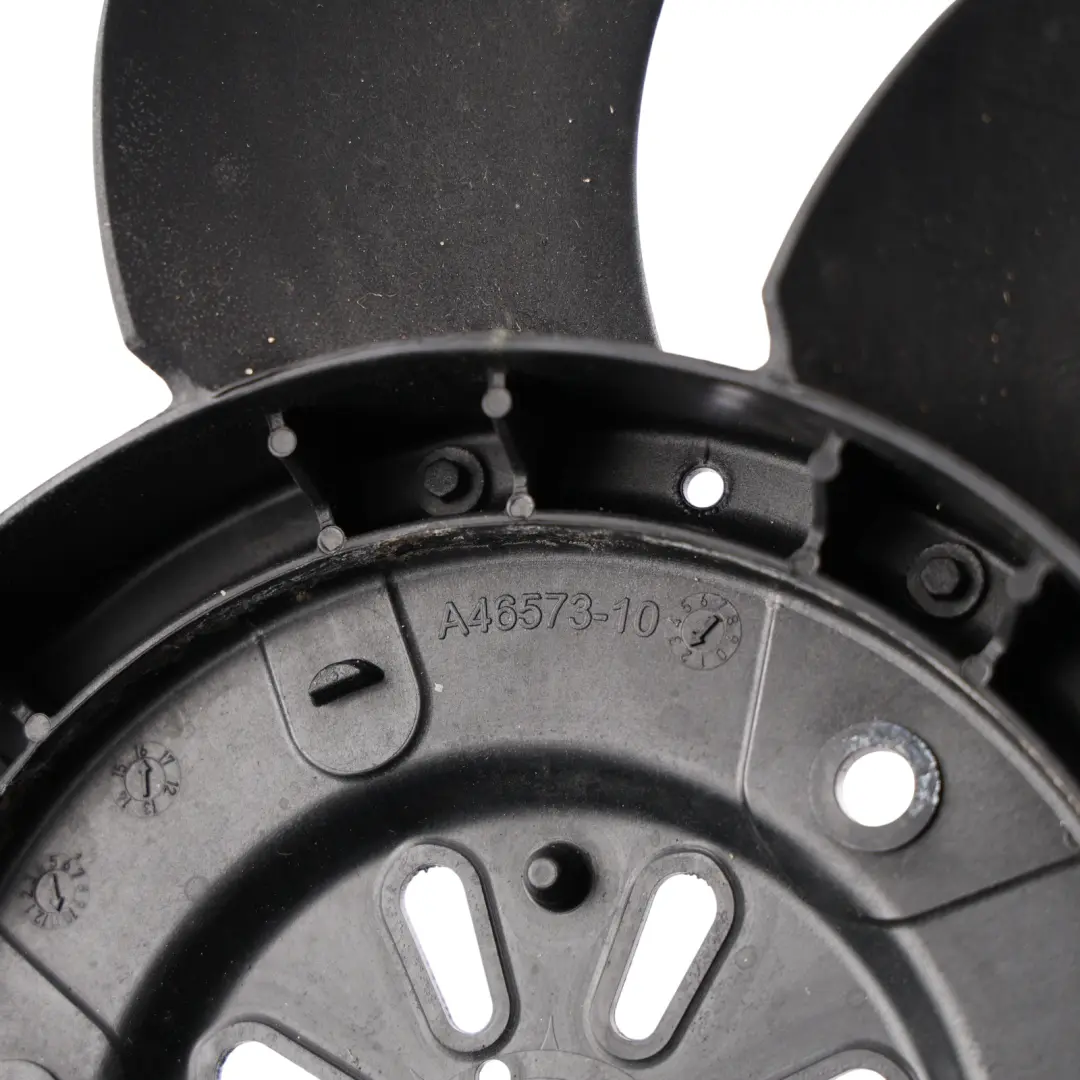 Lüfter Kühler Abdeckung Links für Audi A6 C7 mit Teilenummer 4H0959455AD Audi A6 C7 Lüfter Kühler Abdeckung Links - SKU 4H0959455AD-1 - Teilenummer 4H0959455AD