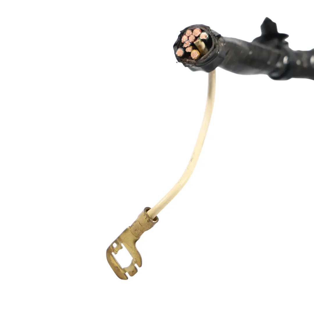 Land Rover Discovery 3 L319 Connecteur De Câblage De Remorquage - SKU 4H22-15R555-AA - Numéro de pièce 4H22-15R555-AA