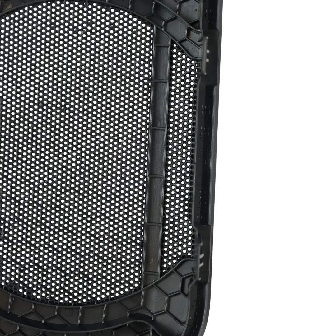 Audi A6 C8 Grille Cache Haut-Parleur Avant Gauche - SKU 4K0035435 - Numéro de pièce 4K0035435
