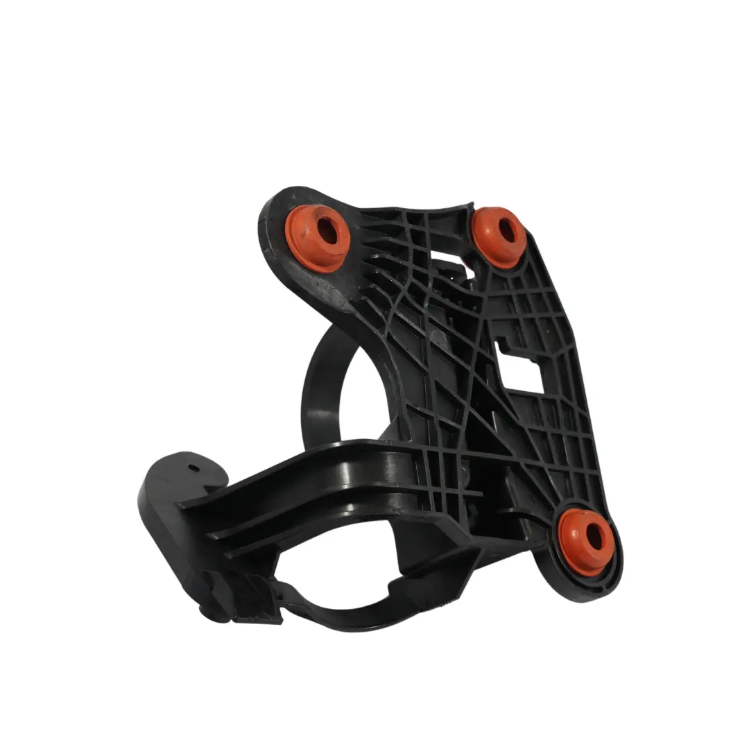 Soporte Bomba Refrigerante para Audi A6 C8 A7 con número de pieza 4K0121313D Audi A6 C8 A7 Soporte Bomba Refrigerante - SKU 4K0121313D - Número de pieza 4K0121313D