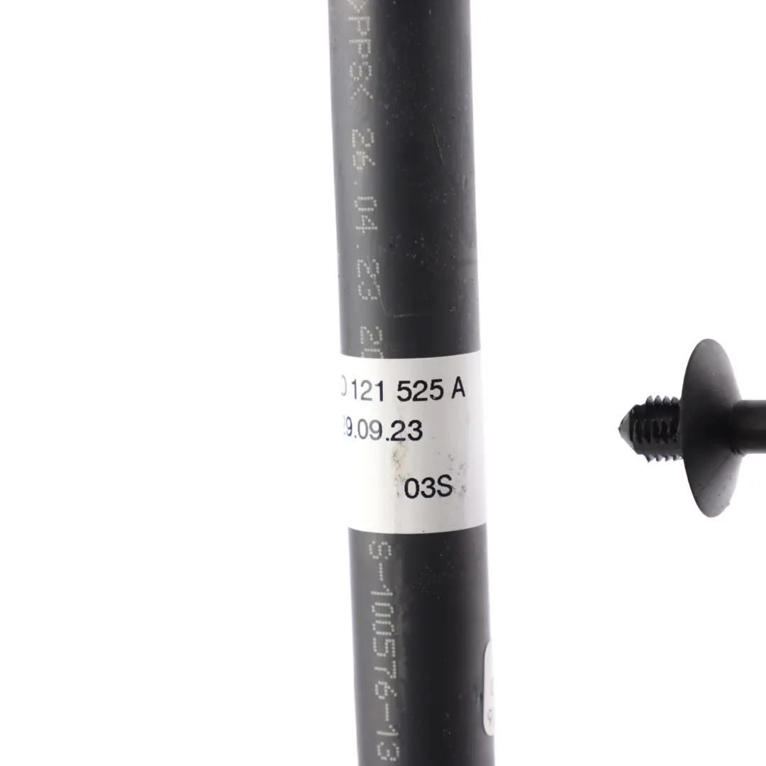 4K High Voltage Battery Cooling Hose Tube 50 55 TFSIe to Audi A6 C8 A7 with Part number 4K0121525A Audi A6 C8 A7 4K High Voltage Battery Cooling Hose Tube 50 55 TFSIe - SKU 4K0121525A - Part number 4K0121525A