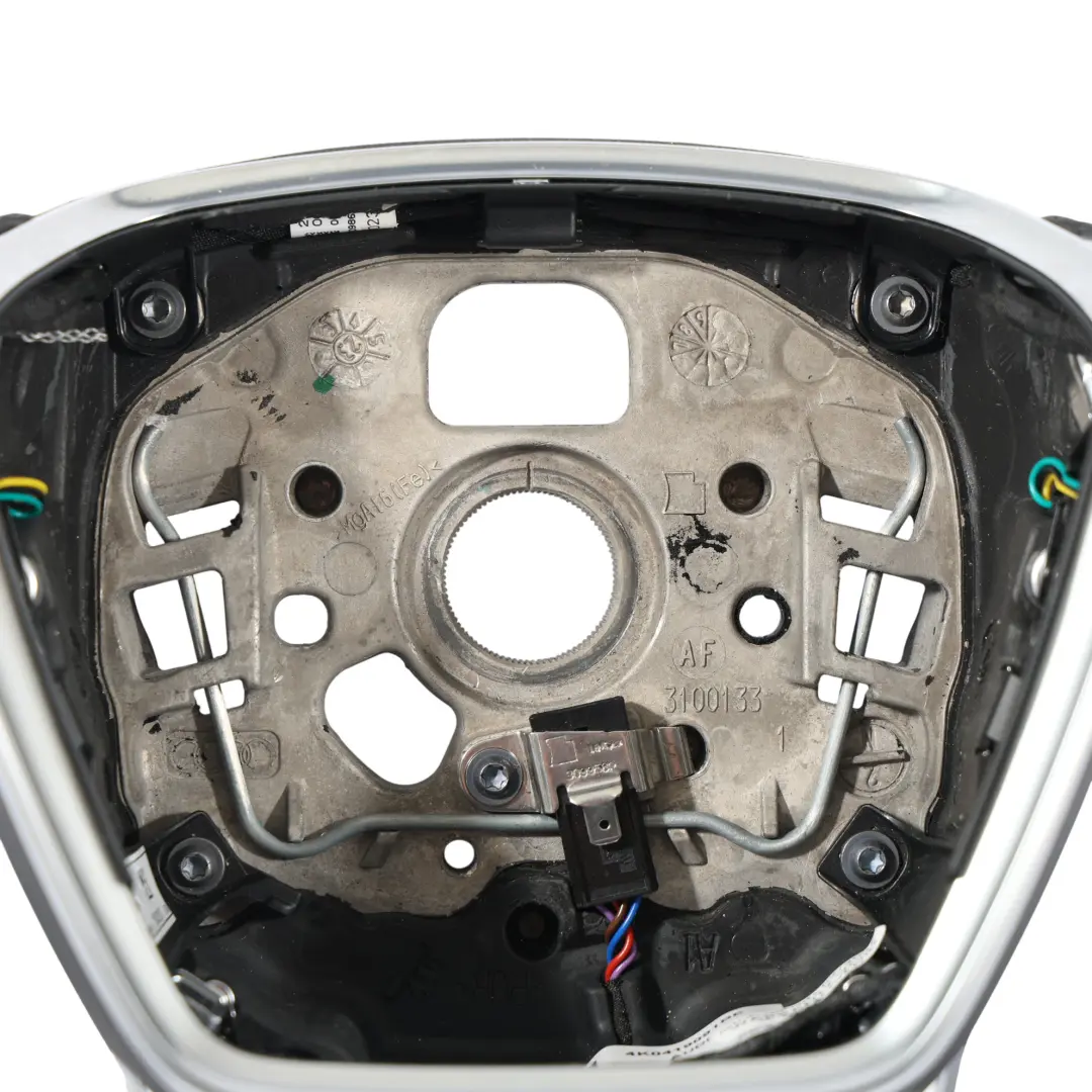 Lenkrad S-Line Leder Flachboden Schaltwippen für Audi A6 C8 mit Teilenummer 4K0419091BE Audi A6 C8 Lenkrad S-Line Leder Flachboden Schaltwippen - SKU 4K0419091BE - Teilenummer 4K0419091BE