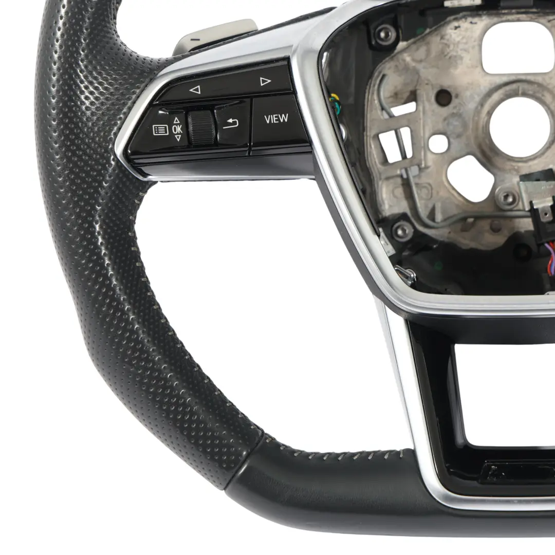 Kierownica Czarna Skóra Ścięta Łopatki Szara Nić do Audi A6 C8 o numerze 4K0419091N Audi A6 C8 Kierownica Czarna Skóra Ścięta Łopatki Szara Nić - SKU 4K0419091N - Numer Części 4K0419091N