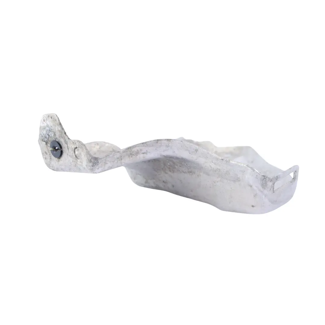 Bumper Holding Strap Bracket Holder Rear Right O/S to Audi A6 C8 with Part number 4K0807330 Audi A6 C8 Bumper Holding Strap Bracket Holder Rear Right O/S - SKU 4K0807330 - Part number 4K0807330