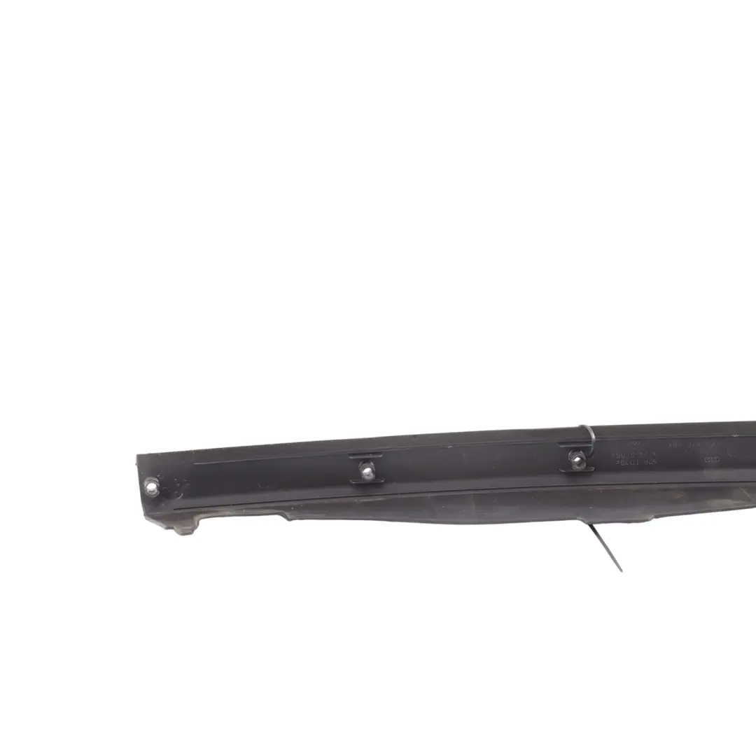 Bonnet Hood Seal Gasket Sealing Right O/S to Audi A6 C8 with Part number 4K0820582 Audi A6 C8 Bonnet Hood Seal Gasket Sealing Right O/S - SKU 4K0820582 - Part number 4K0820582