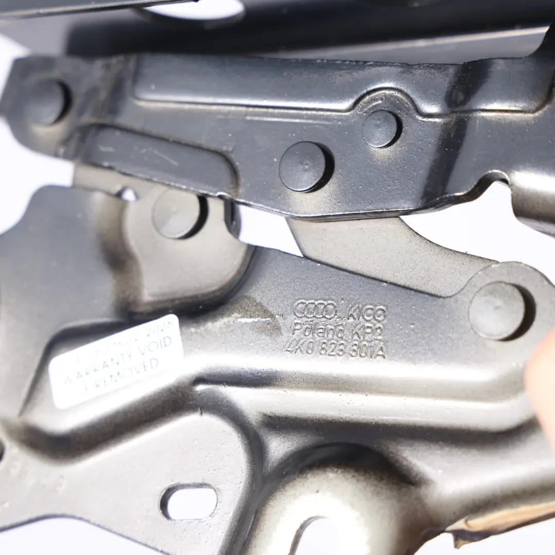 Audi A6 C8 Cerniera Cofano Anteriore Sinistra Nero Mitico - Y9T - SKU 4K0823301A-MYB - Numero di parte 4K0823301A