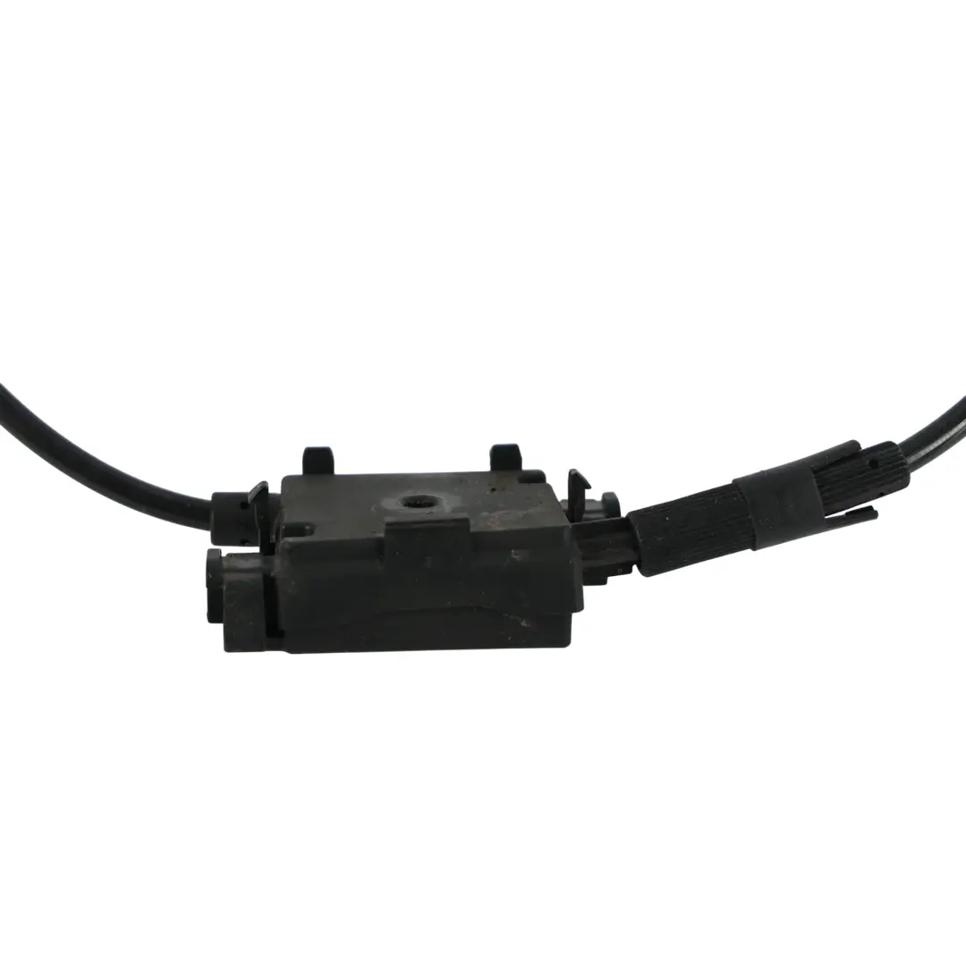 Linka Cięgno Bowdena Otwierania Maski do Audi A6 C8 o numerze 4K0823531B Audi A6 C8 Linka Cięgno Bowdena Otwierania Maski - SKU 4K0823531B - Numer Części 4K0823531B