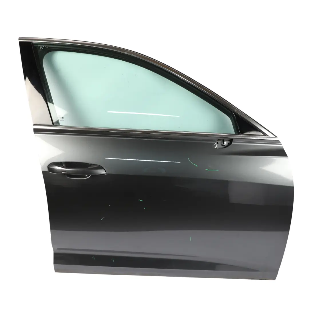 Front Door Right O/S Covering Daytona Grey Pearl Effect - Z7S to Audi A6 C8 with Part number 4K0831052A Audi A6 C8 Front Door Right O/S Covering Daytona Grey Pearl Effect - Z7S - SKU 4K0831052A-DGR - Part number 4K0831052A