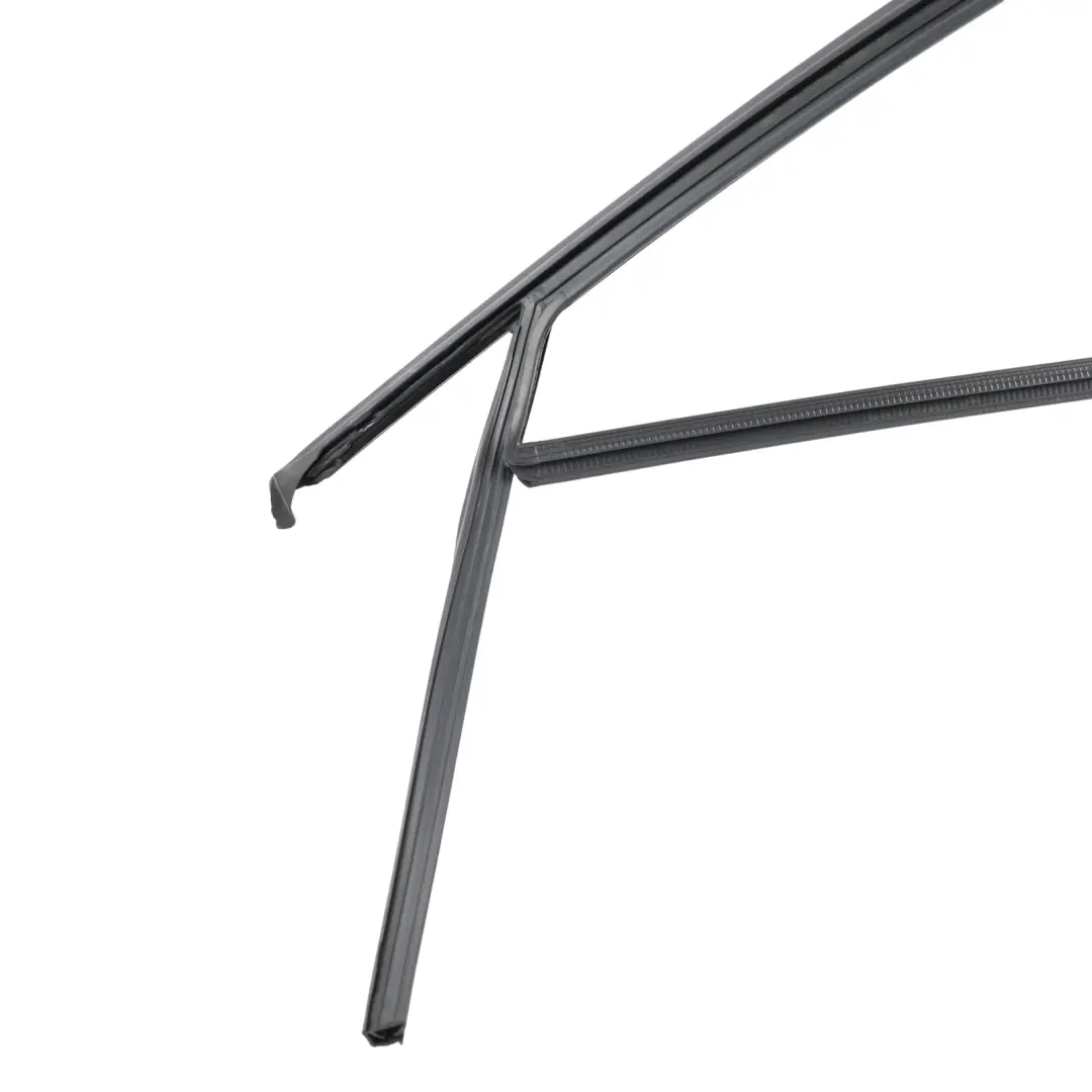 Audi A6 C8 Window Guide Seal Rubber Gasket Trim Front Right O/S - SKU 4K0837432B - Part number 4K0837432B