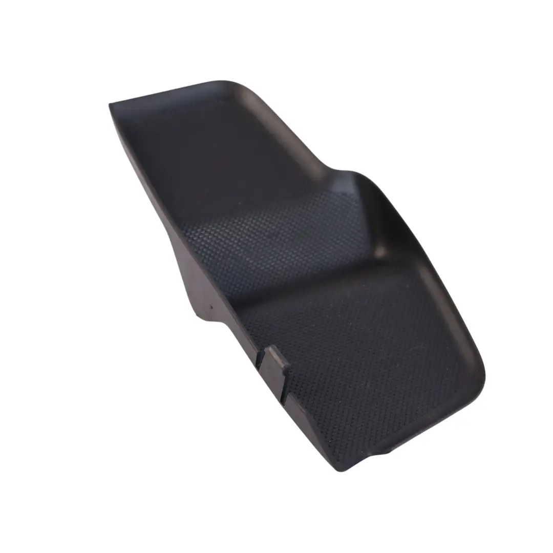 Compartimiento Puerta Bajo Panel Puerta Trasera Izquierda para Audi A6 C8 con número de pieza 4K0868145 Audi A6 C8 Compartimiento Puerta Bajo Panel Puerta Trasera Izquierda - SKU 4K0868145 - Número de pieza 4K0868145