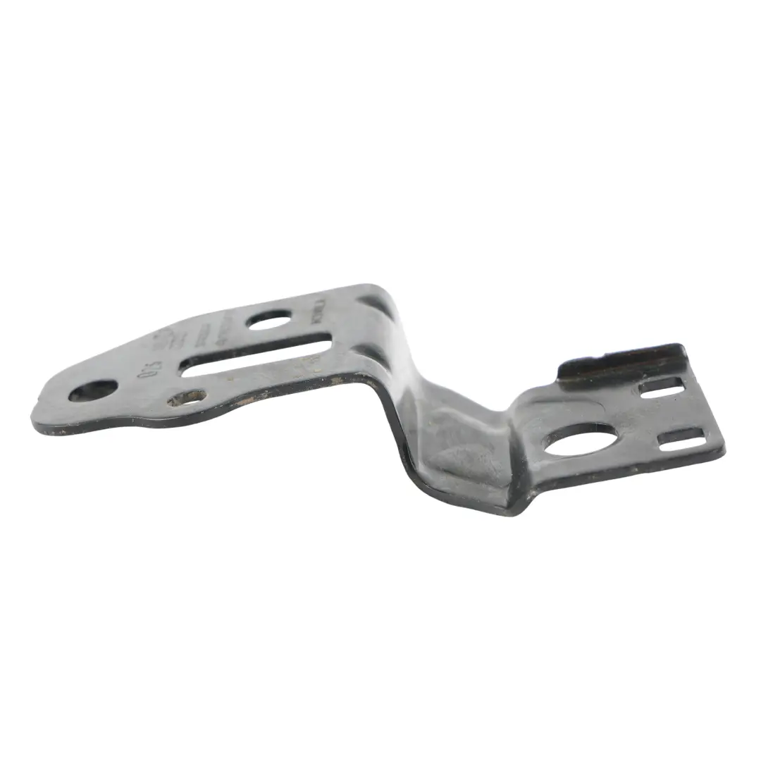 Uchwyt Mocowanie Sterownika Napięcia do Audi A6 C8 Mild-Hybrid o numerze 4K0907347A Audi A6 C8 Mild-Hybrid Uchwyt Mocowanie Sterownika Napięcia - SKU 4K0907347A - Numer Części 4K0907347A