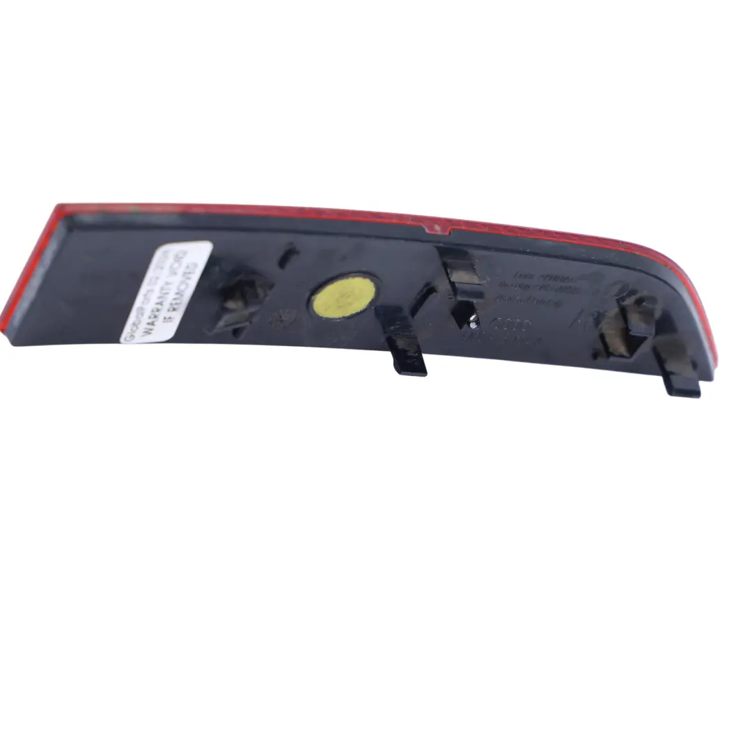 Audi A6 C8 Réflecteur Feu Pare-Chocs Arrière Droit - SKU 4K0945104A - Numéro de pièce 4K0945104A