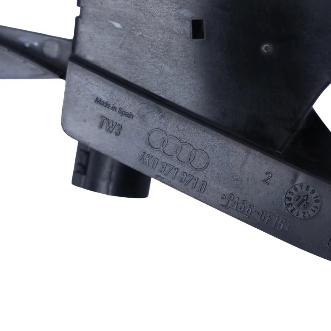 Guide-Câble Partie Supérieure Boîtier Refroidissement pour Audi A6 C8 à propos du numéro de pièce 4K0971871D Audi A6 C8 Guide-Câble Partie Supérieure Boîtier Refroidissement - SKU 4K0971871D - Numéro de pièce 4K0971871D