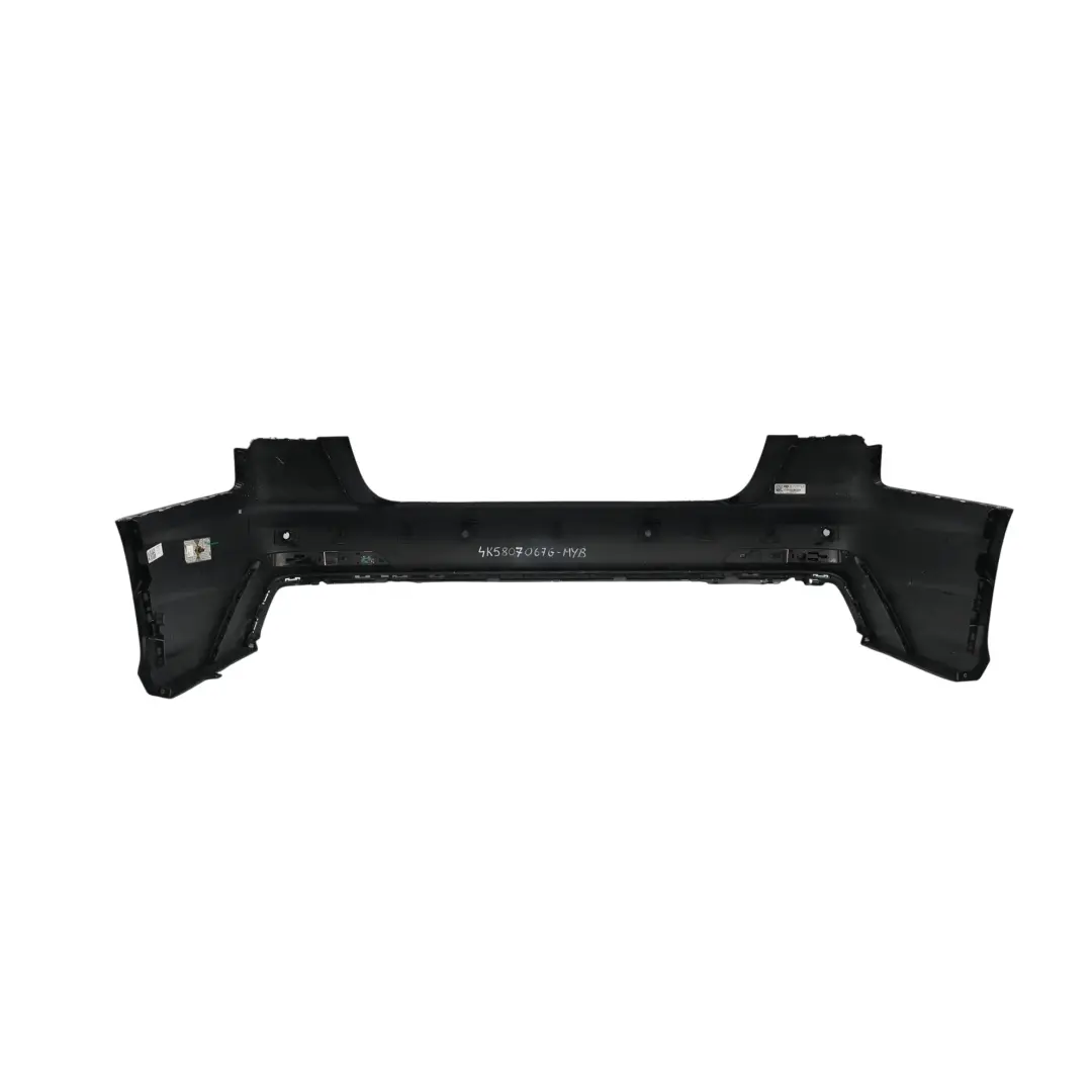 Audi A6 C8 Sedan Zderzak Tylny Osłona Mythical Black Czarny Metalik - Y9T - SKU 4K5807067G-MYB - Numer Części 4K5807067G