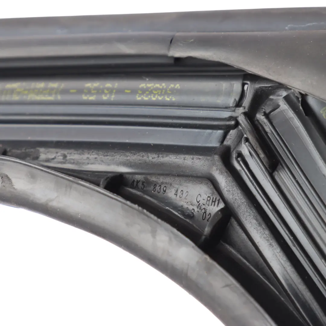 Audi A6 C8 Rear Door Window Guide Strip Seal Gasket Rubber Right O/S - SKU 4K5839432C - Part number 4K5839432C