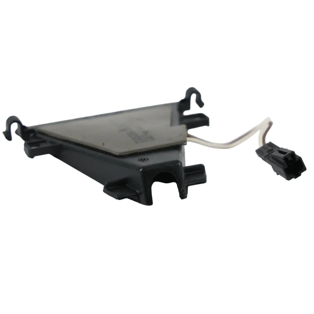 Copertura Rivestimento Parabrezza Sensore Pioggia Solare per Audi A6 C8 con numero di parte 4K5980281A Audi A6 C8 Copertura Rivestimento Parabrezza Sensore Pioggia Solare - SKU 4K5980281A - Numero di parte 4K5980281A