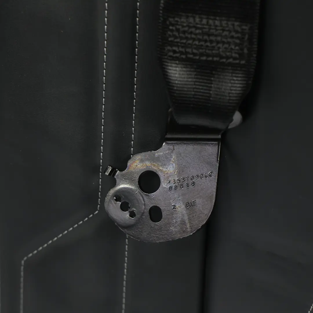 Backrest Cover Panel Right O/S Interior Leather Black Grey to Audi A6 C8 Rear Seat with Part number 4K8885806F Audi A6 C8 Rear Seat Backrest Cover Panel Right O/S Interior Leather Black Grey - SKU 4K8885806F - Part number 4K8885806F