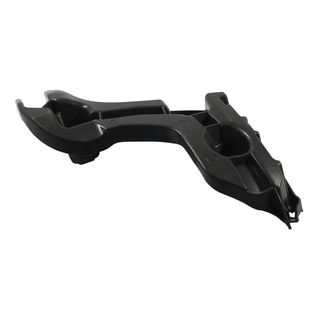 Audi A6 C8 Soporte Parachoques Trasero Derecho - SKU 4K9807394 - Número de pieza 4K9807394