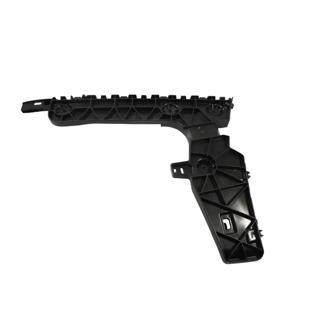 Staffa Di Montaggio Inferiore Paraurti Posteriore Destra per Audi A6 C8 con numero di parte 4K9807454 Audi A6 C8 Staffa Di Montaggio Inferiore Paraurti Posteriore Destra - SKU 4K9807454 - Numero di parte 4K9807454