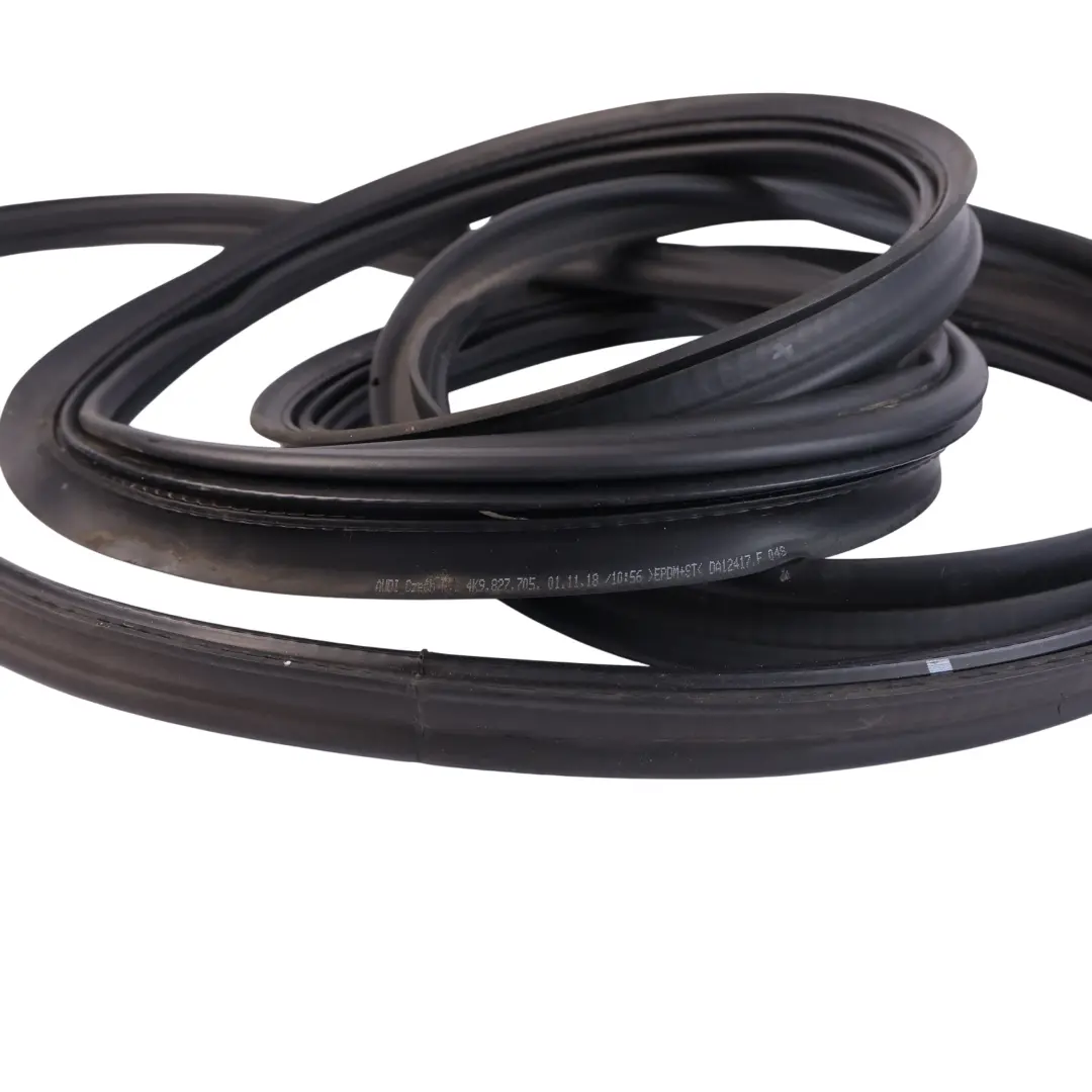 Étanchéité Hayon Arrière Coffre Joint Caoutchouc pour Audi A6 C8 Avant à propos du numéro de pièce 4K9827705 Audi A6 C8 Avant Étanchéité Hayon Arrière Coffre Joint Caoutchouc - SKU 4K9827705 - Numéro de pièce 4K9827705