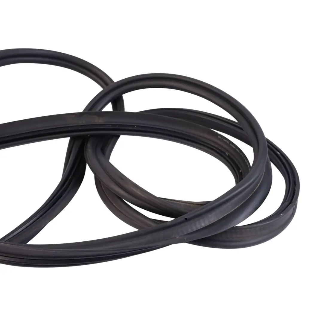 Junta Goma Portón Trasero Maletero para Audi A6 C8 Avant con número de pieza 4K9827705 Audi A6 C8 Avant Junta Goma Portón Trasero Maletero - SKU 4K9827705 - Número de pieza 4K9827705