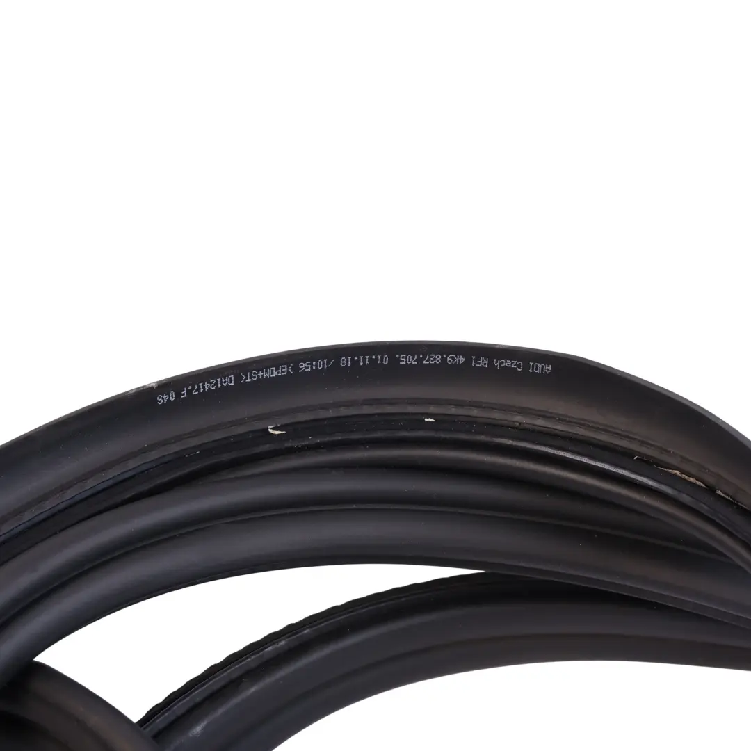 Heckklappe Trunk Dichtung Surround Gummi Abdichtung für Audi A6 C8 Avant mit Teilenummer 4K9827705 Audi A6 C8 Avant Heckklappe Trunk Dichtung Surround Gummi Abdichtung - SKU 4K9827705 - Teilenummer 4K9827705