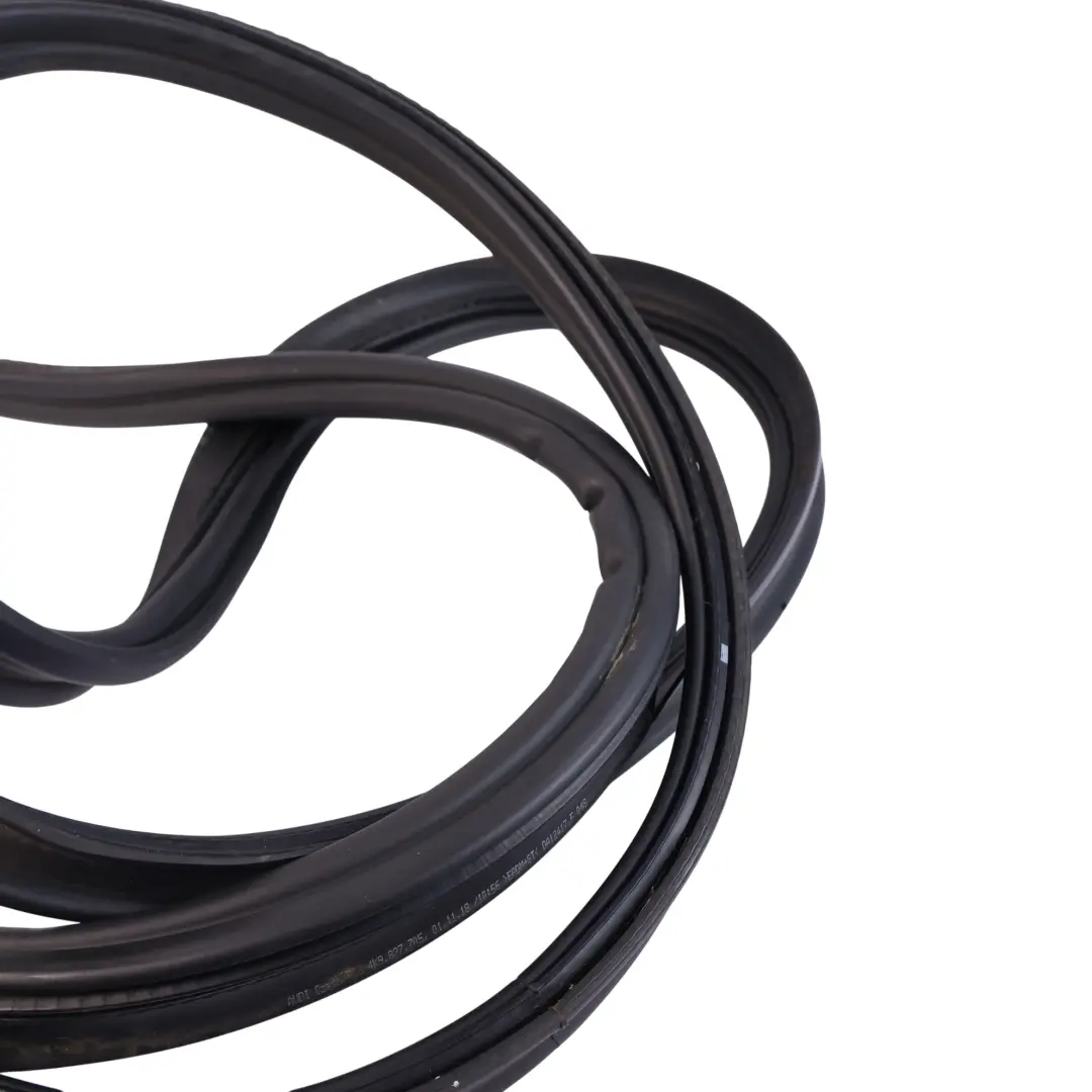 Étanchéité Hayon Arrière Coffre Joint Caoutchouc pour Audi A6 C8 Avant à propos du numéro de pièce 4K9827705 Audi A6 C8 Avant Étanchéité Hayon Arrière Coffre Joint Caoutchouc - SKU 4K9827705 - Numéro de pièce 4K9827705