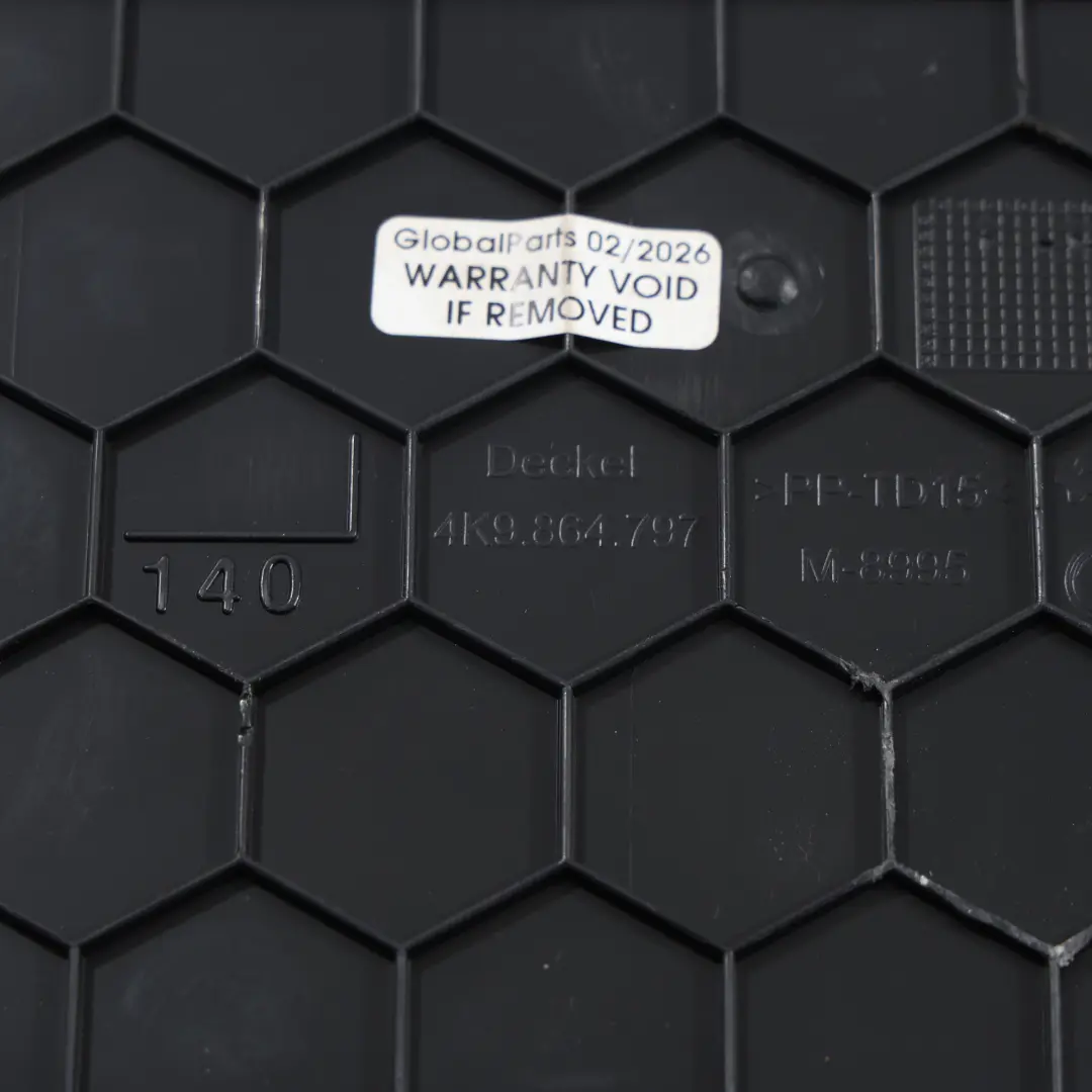 Zaślepka Listwa Panel Wykończeniowy Wnętrza Czarny do Audi A6 C8 o numerze 4K9864797 Audi A6 C8 Zaślepka Listwa Panel Wykończeniowy Wnętrza Czarny - SKU 4K9864797 - Numer Części 4K9864797