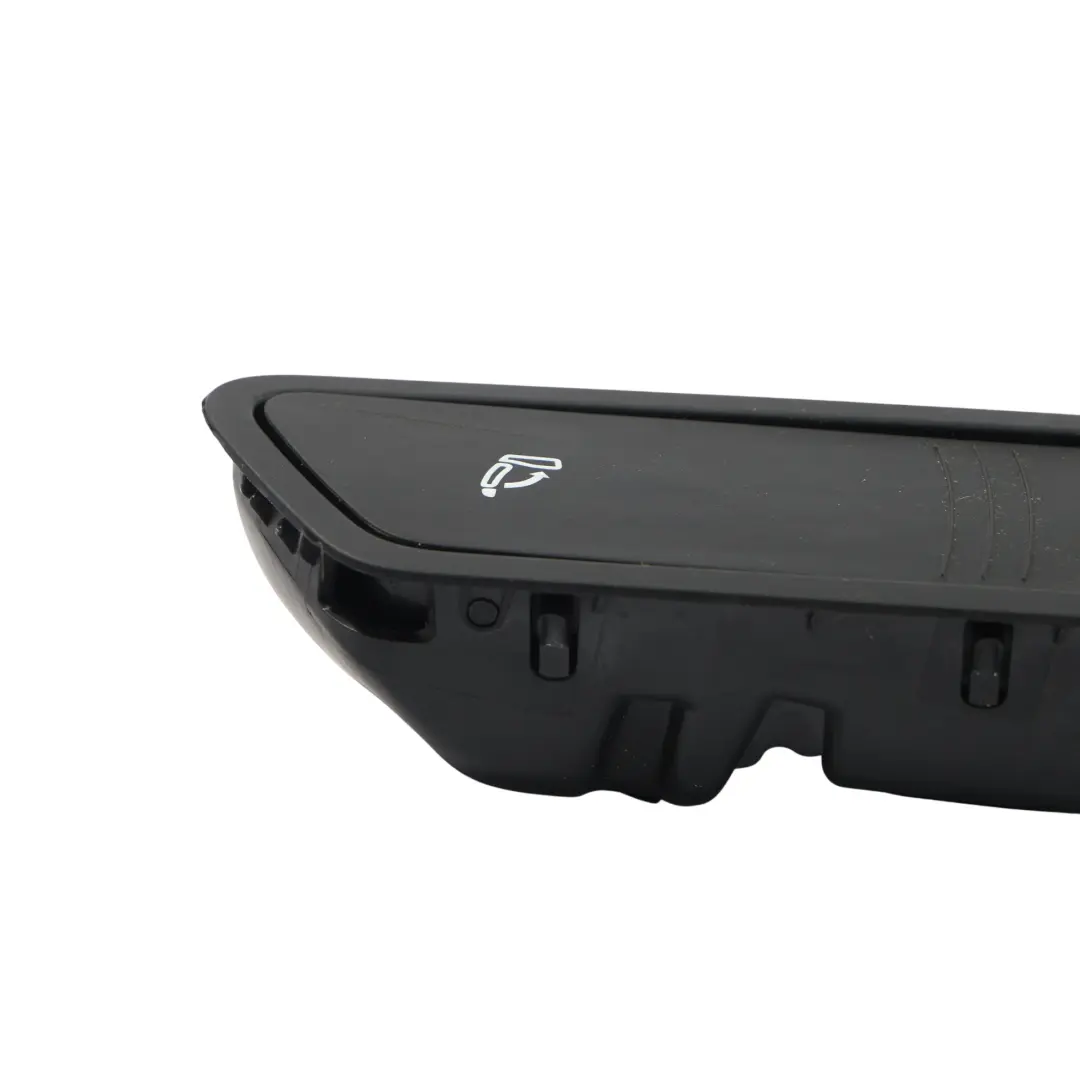 Sedile Posteriore Pieghevole Interruttore Maniglia Destra per Audi A6 C8 con numero di parte 4K9885682 Audi A6 C8 Sedile Posteriore Pieghevole Interruttore Maniglia Destra - SKU 4K9885682 - Numero di parte 4K9885682