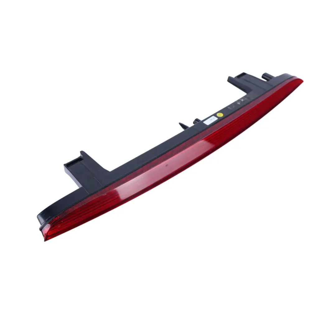 Terza Lampada Freno Posteriore Luce Stop Aggiuntiva per Audi A6 C8 Avant con numero di parte 4K9945097 Audi A6 C8 Avant Terza Lampada Freno Posteriore Luce Stop Aggiuntiva - SKU 4K9945097 - Numero di parte 4K9945097