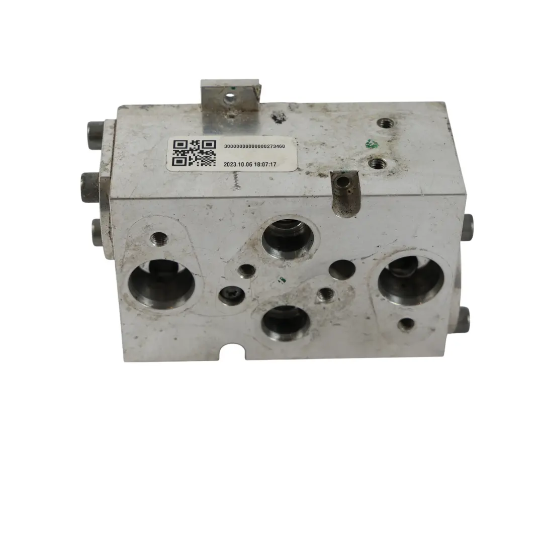 Bloque Válvulas Calentador Del Aire Acondicionado para Audi A6 C8 E-Tron con número de pieza 4KE816102A Audi A6 C8 E-Tron Bloque Válvulas Calentador Del Aire Acondicionado - SKU 4KE816102A - Número de pieza 4KE816102A