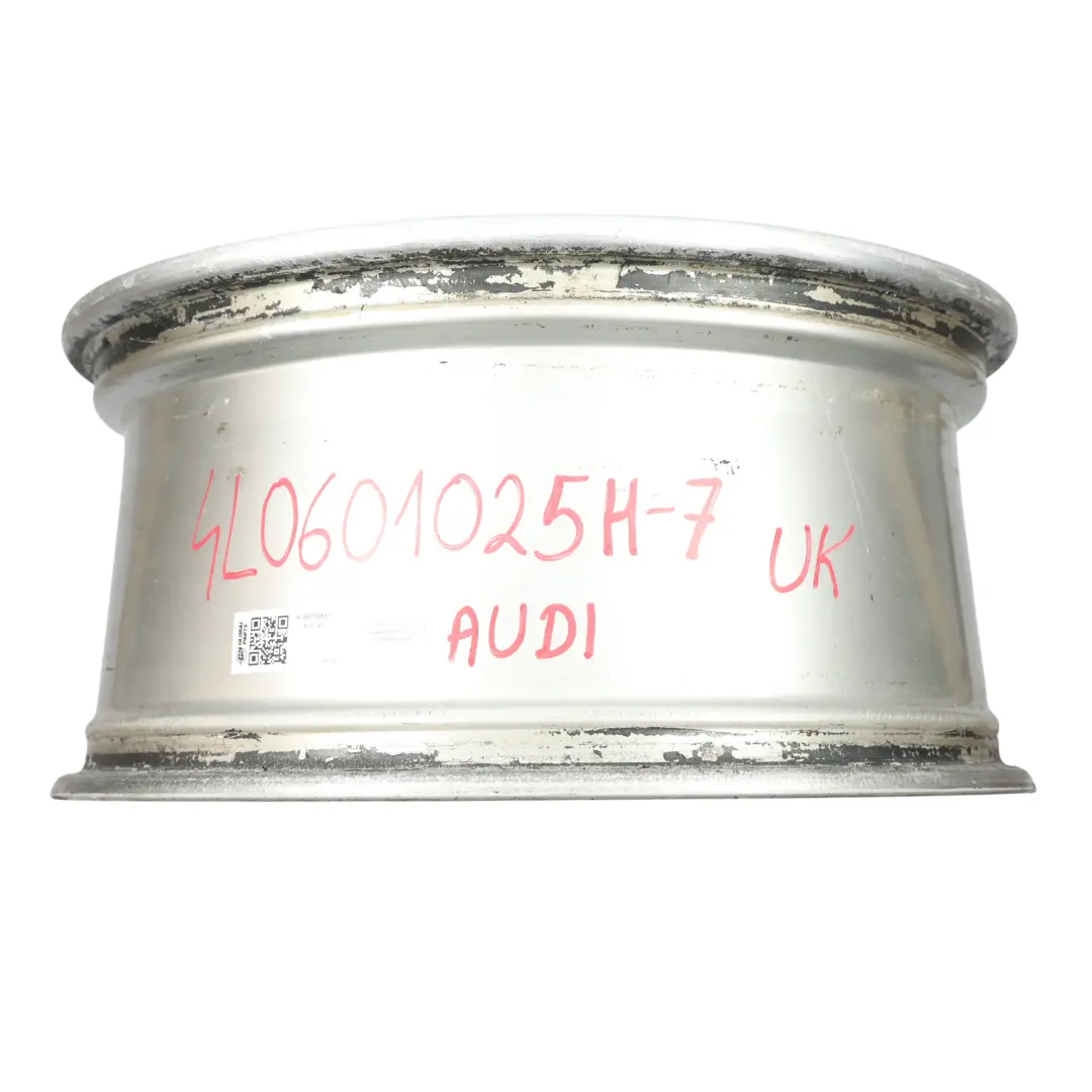 Alloy Rim 20" 9J ET:60 Star Spoke to Audi Q7 4L Silver Wheel with Part number 4L0601025H Audi Q7 4L Silver Wheel Alloy Rim 20" 9J ET:60 Star Spoke - SKU 4L0601025H-7 - Part number 4L0601025H