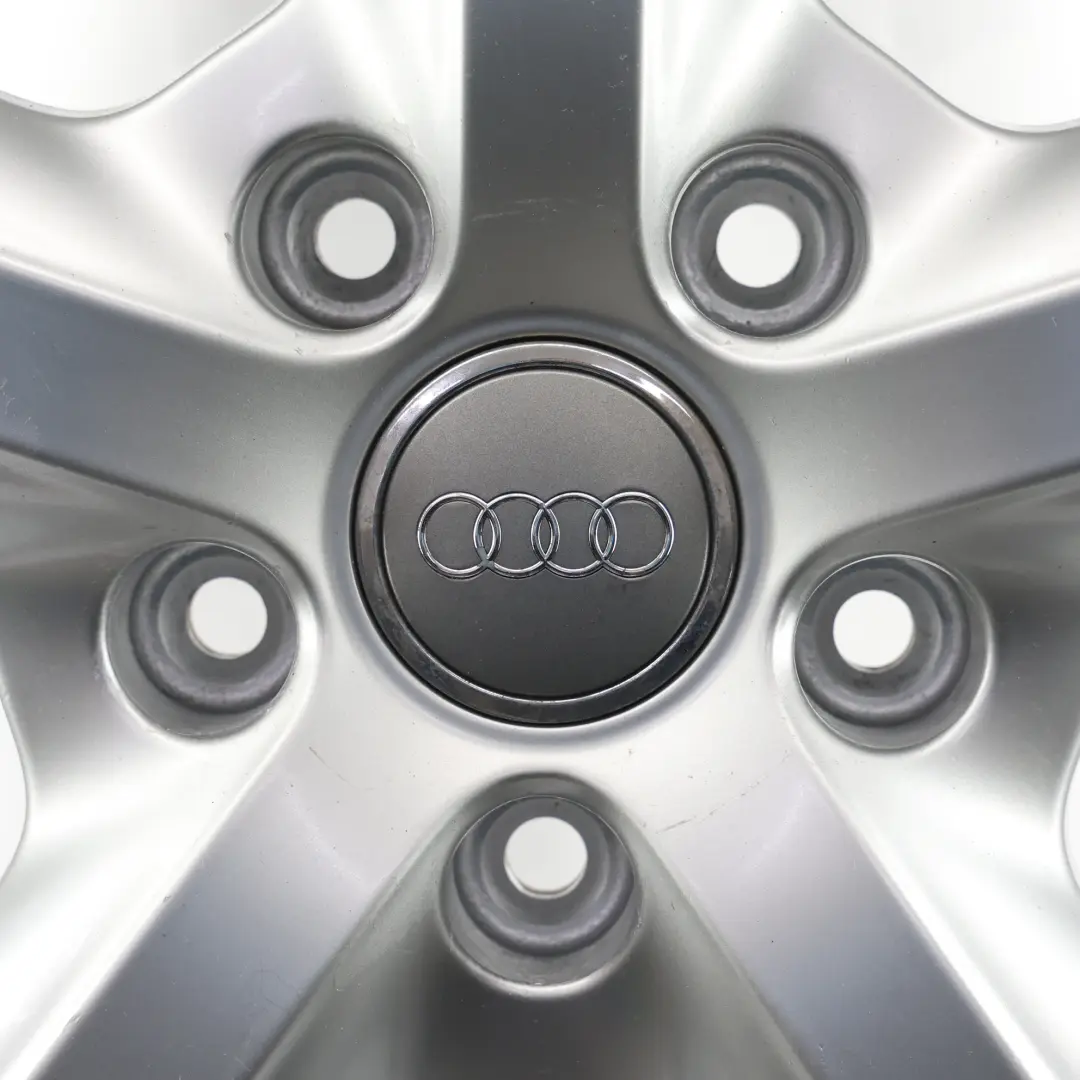 Alloy Rim 20" 9J ET:60 Star Spoke to Audi Q7 4L Silver Wheel with Part number 4L0601025H Audi Q7 4L Silver Wheel Alloy Rim 20" 9J ET:60 Star Spoke - SKU 4L0601025H-7 - Part number 4L0601025H