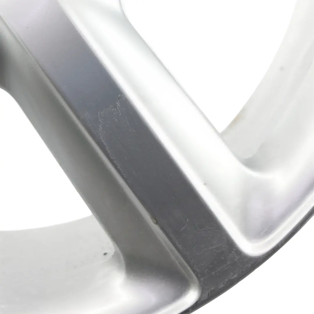 Alloy Rim 20" 9J ET:60 Star Spoke to Audi Q7 4L Silver Wheel with Part number 4L0601025H Audi Q7 4L Silver Wheel Alloy Rim 20" 9J ET:60 Star Spoke - SKU 4L0601025H-7 - Part number 4L0601025H