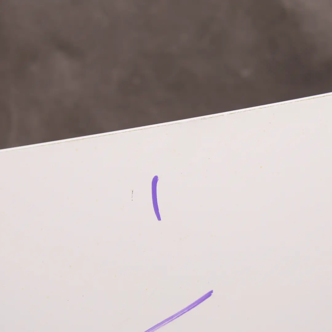 Audi Q7 4L Rear Spoiler Boot Lid Tailgate Trim Cover Ibis White - Y9C - SKU 4L0827933-IWH - Part number 4L0827933