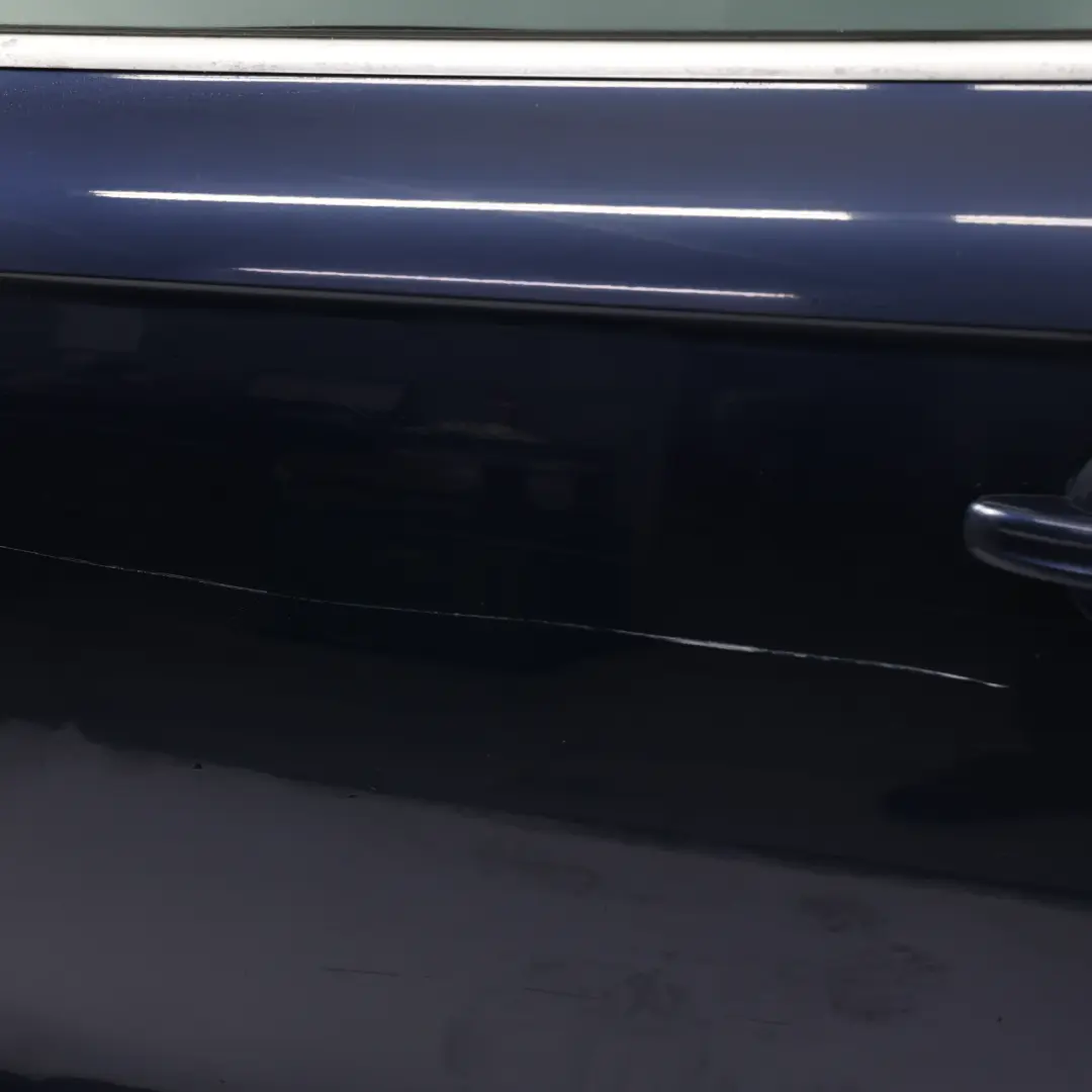 Puerta Delantera Izquierda Panel Mugello Blue Azul Perla - Z5E para Audi Q7 4L con número de pieza 4L0831051A Audi Q7 4L Puerta Delantera Izquierda Panel Mugello Blue Azul Perla - Z5E - SKU 4L0831051A-MUB - Número de pieza 4L0831051A