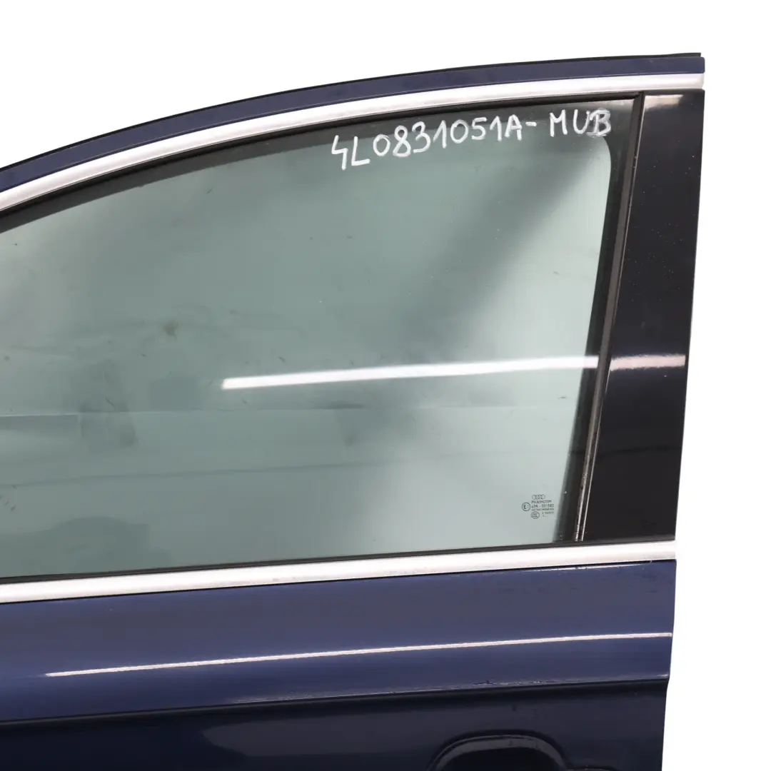 Panneau De Porte Avant Gauche Mugello Blue Pearl Z5E pour Audi Q7 4L à propos du numéro de pièce 4L0831051A Audi Q7 4L Panneau De Porte Avant Gauche Mugello Blue Pearl Z5E - SKU 4L0831051A-MUB - Numéro de pièce 4L0831051A