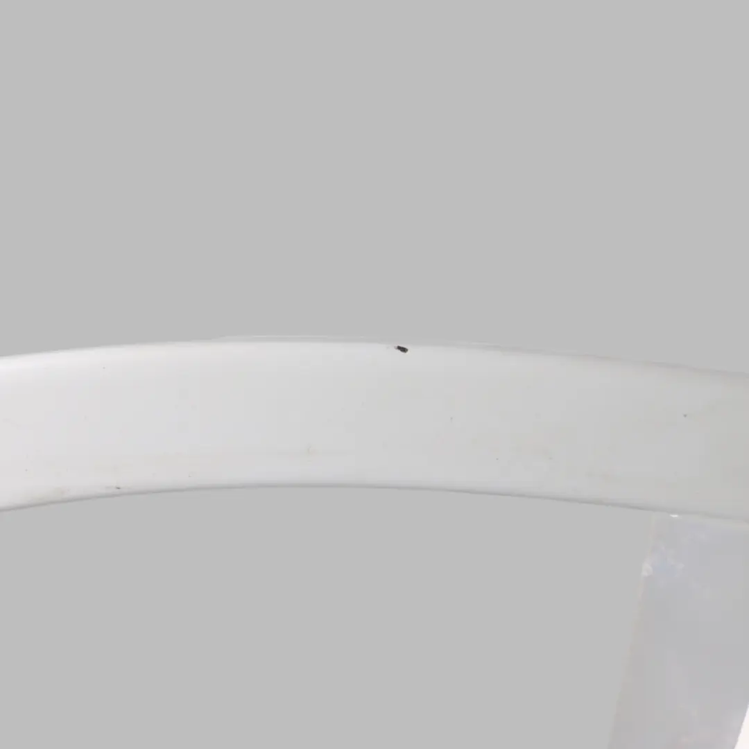 Strip Window Frame Right O/S Glacier White Pearl-S9R to Audi Q7 4L Rear with Part number 4L0853084B Audi Q7 4L Rear Strip Window Frame Right O/S Glacier White Pearl-S9R - SKU 4L0853084B-MGW - Part number 4L0853084B