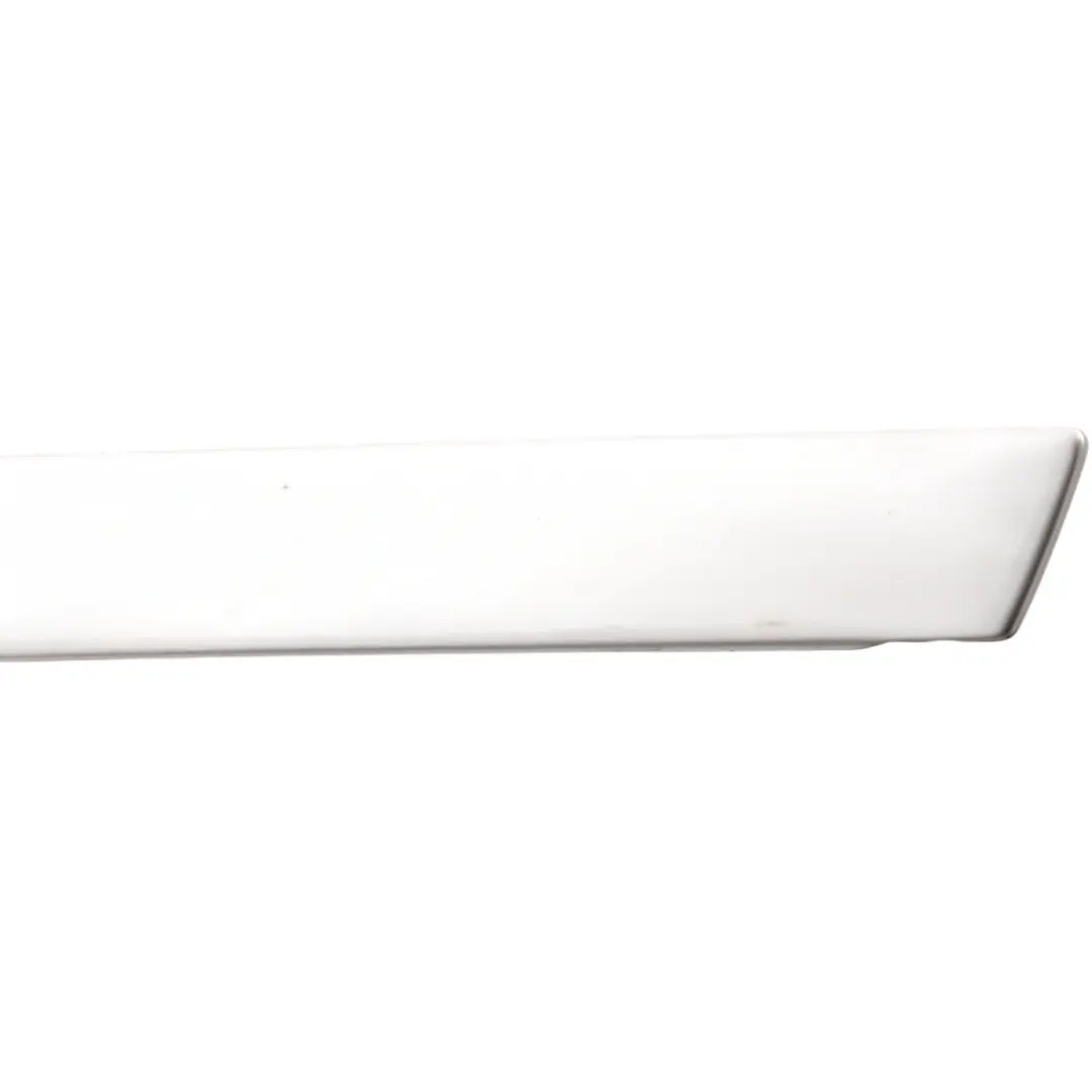 Audi Q7 4L Marco Ventanilla Trasero Derecho Blanco Glaciar Pearl-S9R - SKU 4L0853084B-MGW - Número de pieza 4L0853084B