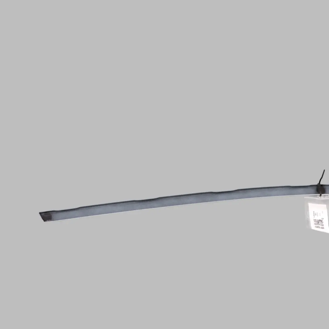 Strip Window Frame Right O/S Glacier White Pearl-S9R to Audi Q7 4L Rear with Part number 4L0853084B Audi Q7 4L Rear Strip Window Frame Right O/S Glacier White Pearl-S9R - SKU 4L0853084B-MGW - Part number 4L0853084B