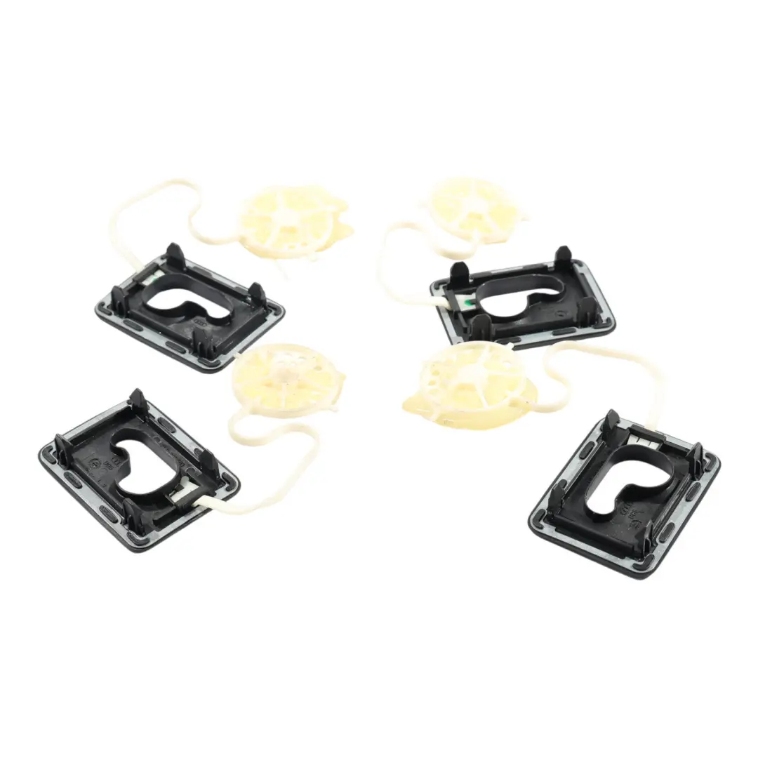 Rete Bagagliaio Gancio Occhiello \Sinistra Destra Set per Audi Q7 4L con numero di parte 4L0861304 Audi Q7 4L Rete Bagagliaio Gancio Occhiello \Sinistra Destra Set - SKU 4L0861304 - Numero di parte 4L0861304