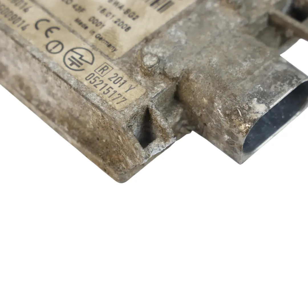 Blind Spot Monitoring Radar Unit Left N/S 8K0907568 to Audi Q7 4L with Part number 4L0907568A Audi Q7 4L Blind Spot Monitoring Radar Unit Left N/S 8K0907568 - SKU 4L0907568A-1 - Part number 4L0907568A