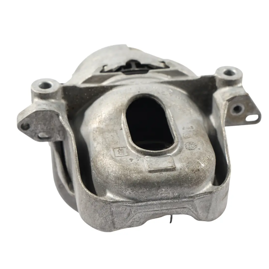 Audi A6 C8 Automatique Support Fixation Moteur Droit - SKU 4M0199256BK - Numéro de pièce 4M0199256BK