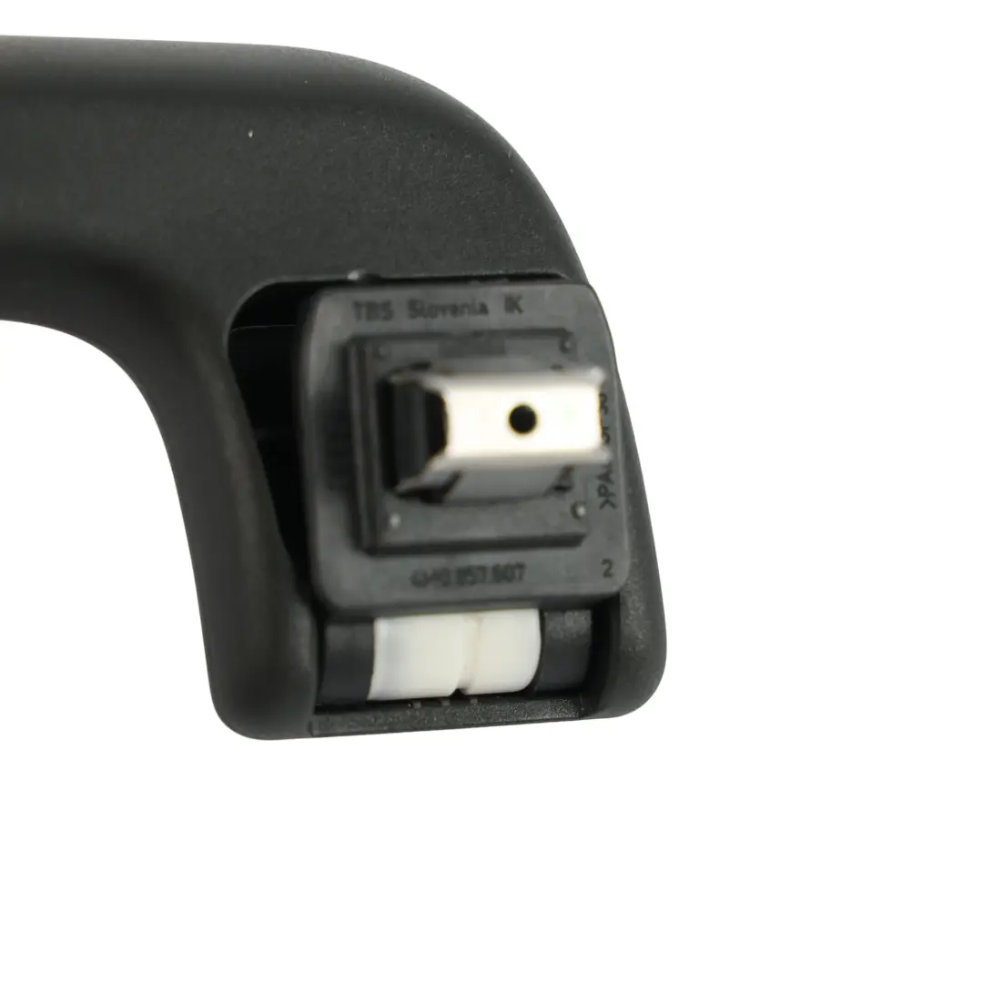 Tirador Techo Delantero Lado Pasajero Negro para Audi A5 F5 con número de pieza 4M0857607 Audi A5 F5 Tirador Techo Delantero Lado Pasajero Negro - SKU 4M0857607 - Número de pieza 4M0857607