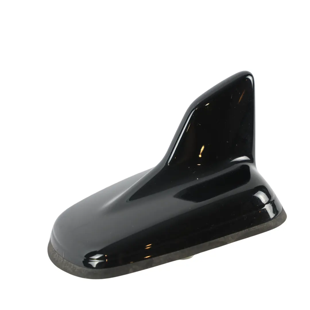 Roof Aerial Sat Nav Antenna Shark Mythical Black - Y9T to Audi A6 C8 with Part number 4N0035503AH Audi A6 C8 Roof Aerial Sat Nav Antenna Shark Mythical Black - Y9T - SKU 4N0035503AH-MYB - Part number 4N0035503AH