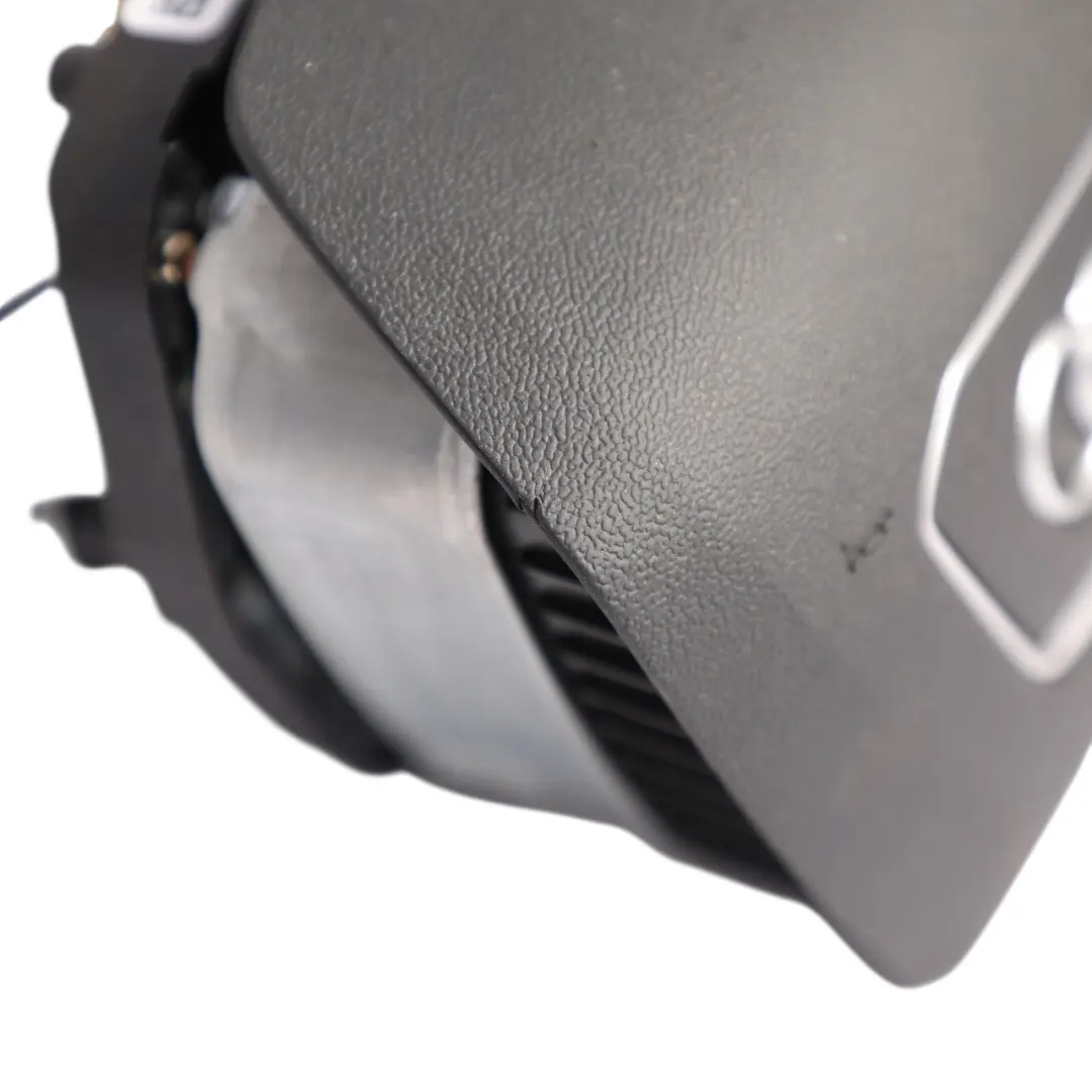 Steering Wheel Driver's Air Module Black Front Right O/S to Audi A6 C8 with Part number 4N0880201R Audi A6 C8 Steering Wheel Driver's Air Module Black Front Right O/S - SKU 4N0880201R - Part number 4N0880201R