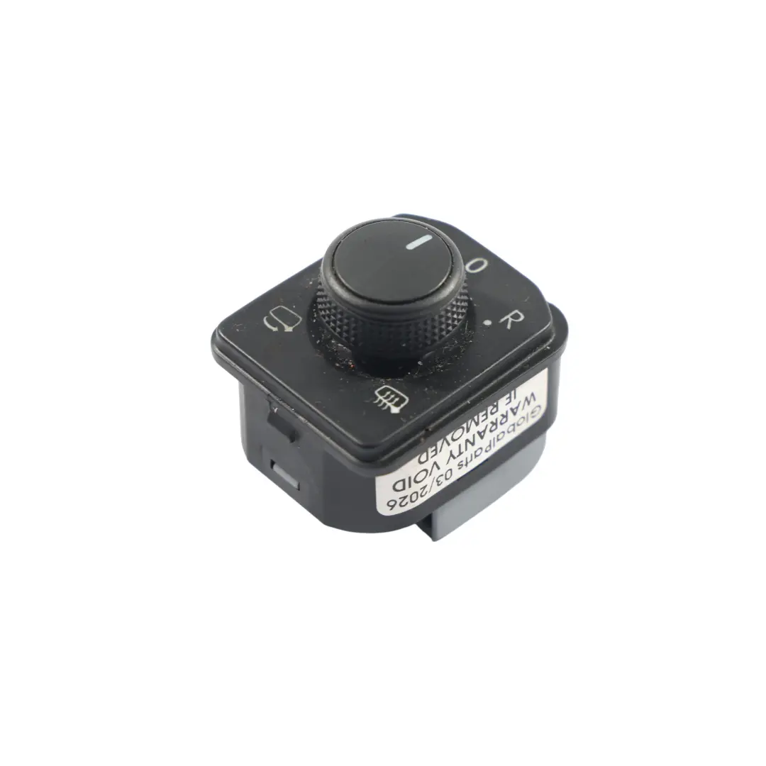 MK4 Interruttore Regolazione Specchietto Retrovisore per Skoda Octavia con numero di parte 565959565A Skoda Octavia MK4 Interruttore Regolazione Specchietto Retrovisore - SKU 565959565A - Numero di parte 565959565A