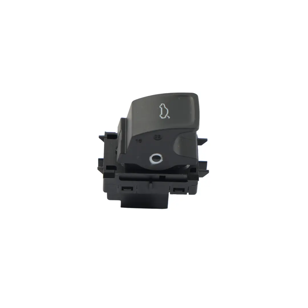 Bouton Poussoir Ouverture Coffre Hayon pour Skoda Octavia IV à propos du numéro de pièce 565959831 Skoda Octavia IV Bouton Poussoir Ouverture Coffre Hayon - SKU 565959831 - Numéro de pièce 565959831