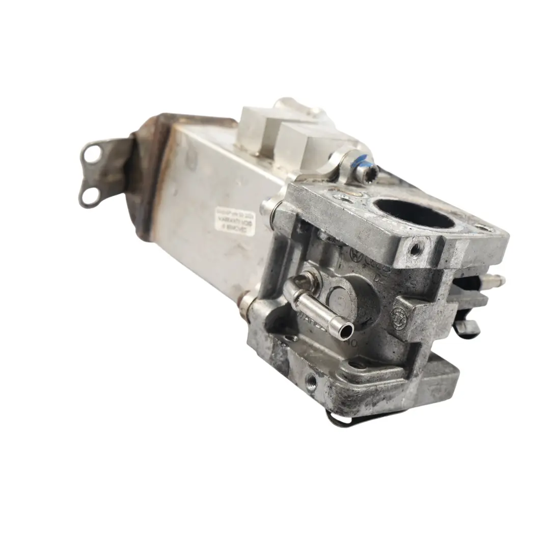 Chłodnica Chłodniczka Spalin EGR do Audi Q7 4L 2.7 3.0 TDI o numerze 059131511 Audi Q7 4L 2.7 3.0 TDI Chłodnica Chłodniczka Spalin EGR - SKU 059131511-1 - Numer Części 059131511